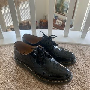DOC MARTENS 1461 PATENT LEATHER OXFORD SHOES